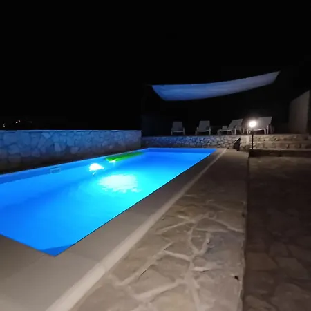 Marta Ii Your In Seget Center Holiday home